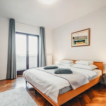 Villa Rusticana *